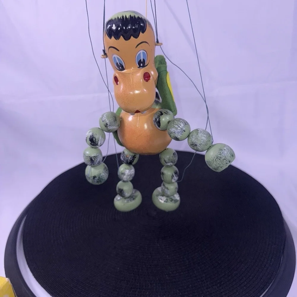 1963 Vintage Pelham Puppets Green Baby Dragon String Marionette COMES WITH BOX